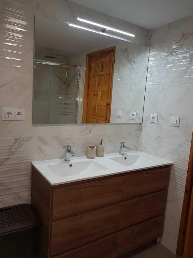 Appartement Vikerbiescas Extérieur photo